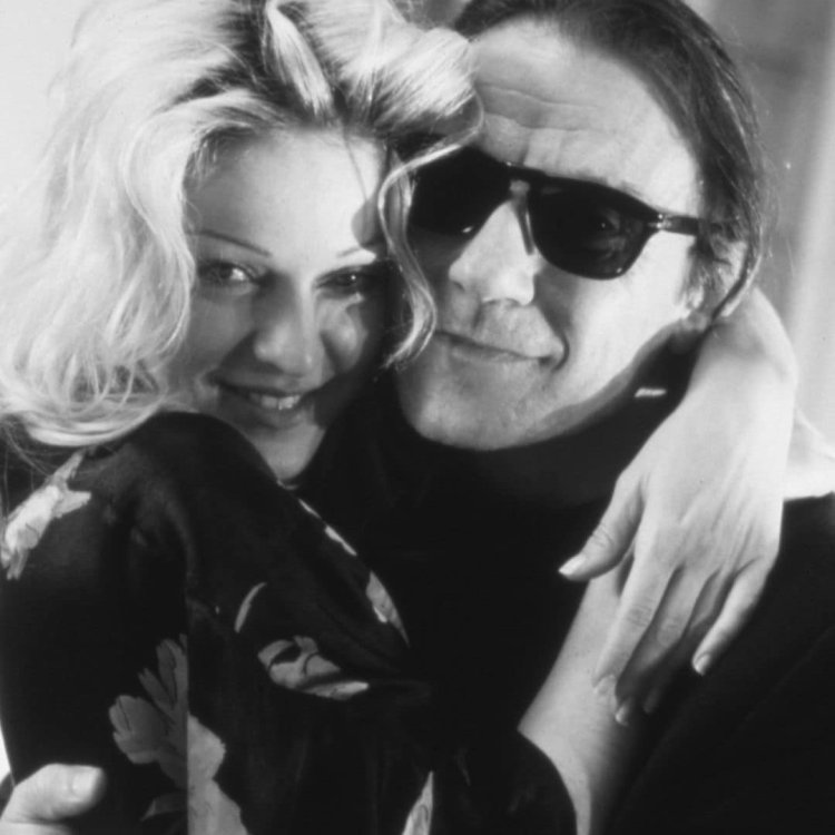 Rare photo Madonna with Harvey Keitel on the film set Snake Eyes 1993.jpg